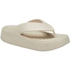 Image de Sandales Crocs  Sandales  Getaway Platform Flip exceptionnel P32572232