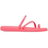 Image de Sandales Crocs  Sandales  Miami Toe Loop semelle en Croslite P32770464