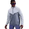 Image de Veste imperméable Nike Stride Bleu L HV4548-057