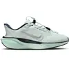 Image de Chaussures de running femme Nike Pegasus EasyOn Bleu 38,5 FQ7844-400