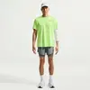 Image de T-shirt Nike Stride Dri-Fit Vert XL HV5203-377