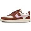 Image de Baskets cuir femme Nike Court Vision Low Noir 40 IM1652-004