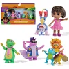 Image de Dora - Coffret Cadeau Amis Fantastiques - 5 Figurines Avec L'HÃ©roÃ¯ne, Babouche Tico VÃ©ra Et Le Trio Fiesta - Figurine Ã Collectionner - Dessin AnimÃ© Jouet Maison De PoupÃ©e - Jouet Enfant 3 Ans Et +
