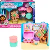 Image de Gabby's Dollhouse Gabby et la Maison Magique - Gabby Dollhouse - PiÃ¨ce Atelier BÃ©bÃ© BoÃ®te - 1 Figurine + Accessoires - Dessin AnimÃ© Jouet Maison De PoupÃ©e - Jouet Enfant 3 Ans Et +