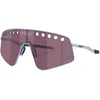 Image de Oakley - Lunettes de soleil - Sutro TI Sweep Polished Stonewash Prizm Road Black en Titane - Gris