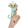 Image de Fingerlings Ava - Figurine Interactive Ã Accrocher Au Doigt