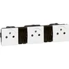 Image de Prise 2P+T affleurante MosaÃ¯c Legrand 3x 2P+T - dispo 48h