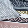 Image de Parure De Lit Coton Gris Et Rose 220x240