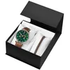 Image de Coffret Homme Essential ArgentÃ© Cadran Vert Bracelet Cuir PerforÃ© Brun 20 Mm