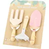 Image de Outils de jardin rose