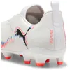 Image de Puma Chaussures De Football Sans Lacets Future 8 Match Fg/Ag Enfant Et Adolescent, Chaussures, Blanc/Noir/Glowing Rouge, 32