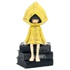 Image de Figurine Little Nightmares Â¿ Six (Monitor Top Vol. 1) 12 Cm