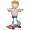 Image de Poupée edward avec skateboard