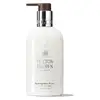 Image de Molton Brown Recharge de lotion pour le corps au Poivre Noir