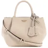 Image de Guess Sac BandouliÃ¨re Noelle Girlfriend Sa Light Taupe BG789806