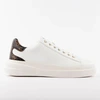 Image de Baskets basses Guess  Elbina M67549362