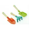 Image de Petits outils de jardinage pour enfant