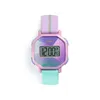Image de Montre digitale - violet prismatique