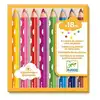 Image de 8 crayons de couleur pour les petits