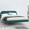 Image de Phoenix lit 160 x 200 cm en velours et laiton vert