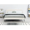 Image de Phoenix lit 140 x 190 cm en velours beigeet pieds noirs
