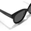 Image de Lunettes de soleil Hawkers  Audrey Raw Polarisée noir P32534510