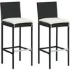 Image de Lot de 2 tabourets de bar de jardin en rÃ©sine tressÃ©e noire avec coussins, pour l'extÃ©rieur