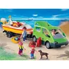 Image de City life - voiture familiale avec remor