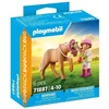 Image de Duo : fillette avec son poney