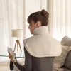 Image de Dreamland coussin chauffant cou et épaules beige velouté doux neck & shoulders
