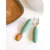 Image de Lot de 2 pré-couverts d'apprentissage 2e âge en inox et silicone sage green