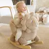 Image de Lion À Bascule Pour Bébé Beige