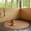 Image de Tapis Chambre Enfant Coton Rond Avec Pompons Lisette Marron