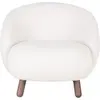 Image de Chaise en faux cuir d'agneau avec pieds aspect noyer House Nordic Savona Lounge Blanc 80x76x68 cm 1101185
