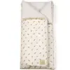 Image de Nid D'ange Et Couverture Mimosa Vert Ecru, Rose