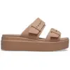 Image de Crocs Brooklyn Buckle Sandales Femmes Latte 38 207431-2Q9-W8