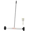 Image de VEVOR Balayeuse Magnétique avec Roues 44,5 cm, Balai Magnétique Capacité Maximale 4,5 kg, Manche Réglable, Légère, Nettoyage Facile, Outil pour Ramasser les Clous et les Vis, Atelier Garage Chantier