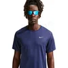 Image de Nike Dri-Fit UV Miler Vêtements homme Bleu marine L