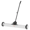 Image de VEVOR Balayeuse Magnétique 24,9 kg Balai Magnétique à Manche Télescopique 77-113 cm Outil de Ramassage à Aimant 745 mm avec Roues Collecteur Pièces Métalliques pour Nettoyage Atelier Garage Chantier