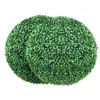Image de VEVOR Buis Topiaire Artificiel 406 mm Boule de Buis Artificiel Extérieur 2 Fausses Plantes PE 10 Feuilles Remplaçables 4 Papillons Décoratifs pour Décoration Intérieur Jardin Terrasse Balcon Entrée