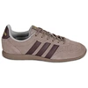 Image de Baskets basses adidas  BARREDA LO