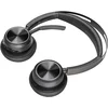 Image de Casque Poly Voyager Focus 2 UC + câble USB-A vers USB-C + support de charge