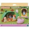 Image de Sylvanian Families Caverne pour Hérisson Bébé Bilberry et Accessoires