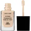 Image de Photo focus dewy fond de teint lumineux