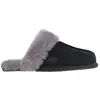 Image de Ugg Pantoufles Scuffette Ii