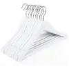 Image de 20 Cintres enfant bois blanc
