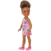 Image de Barbie Chelsea Club - HGT07 - Poupée 15cm articulée - Fille métisse avec Robe à Fleur Rose en occasion ou reconditionné