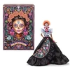 Image de Día de Muertos 2024 Poupée signature Barbie à collectionner en robe noire avec haut bleu à volants, imprimé brodé et