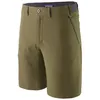 Image de Patagonia - Terravia Trail Shorts - 10 in. - Short randonnée homme Tent Green - US 28