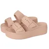 Image de Crocs Femme Brooklyn Buckle Low Wedge Sandales, Pink Caramel, 38/39 EU en occasion ou reconditionné